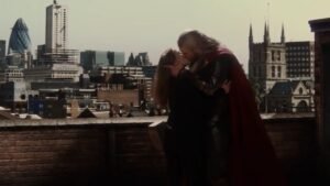 thor jane kiss dark world